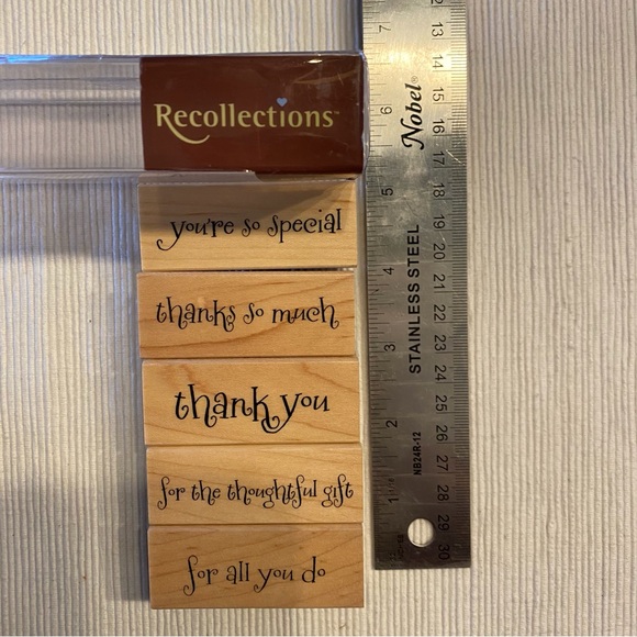 Box of 5 Sentiments Wood Mounted Stamps by Recollections - Picture 5 of 6